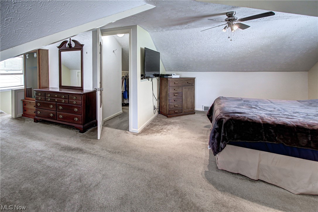 5709 Ackley Road Parma, OH 44129 - Photo 18 of 32 Gallery Image 18