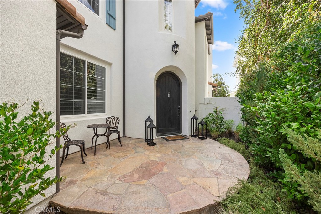 16 Kempton Lane Ladera Ranch, CA 92694 - Photo 10 of 60 Front porch with stone.
