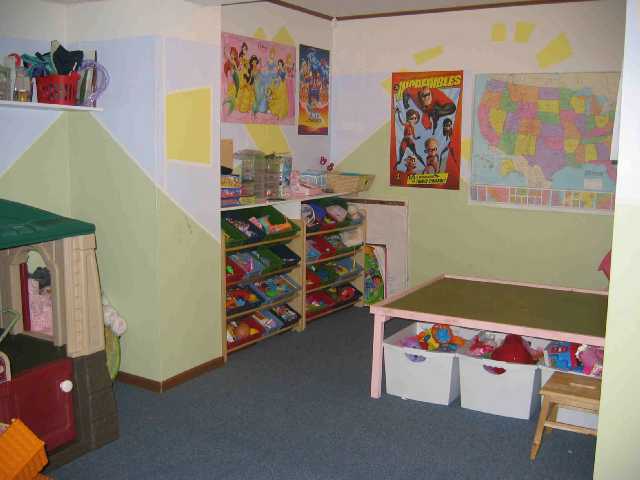 4595 Nickerson Road Columbus, OH 43228 - Photo 10 of 15 Gallery Image 10