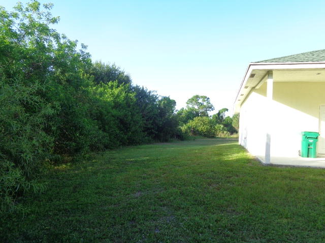 1172 Southwest Kickaboo Road Port St. Lucie, FL 34953 - Photo 6 of 14 DSC00704