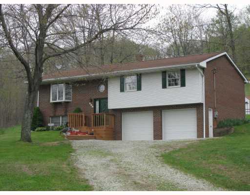 356 Kelly Road Washington, PA 15301 - Photo 1 of 12 Exterior Front.