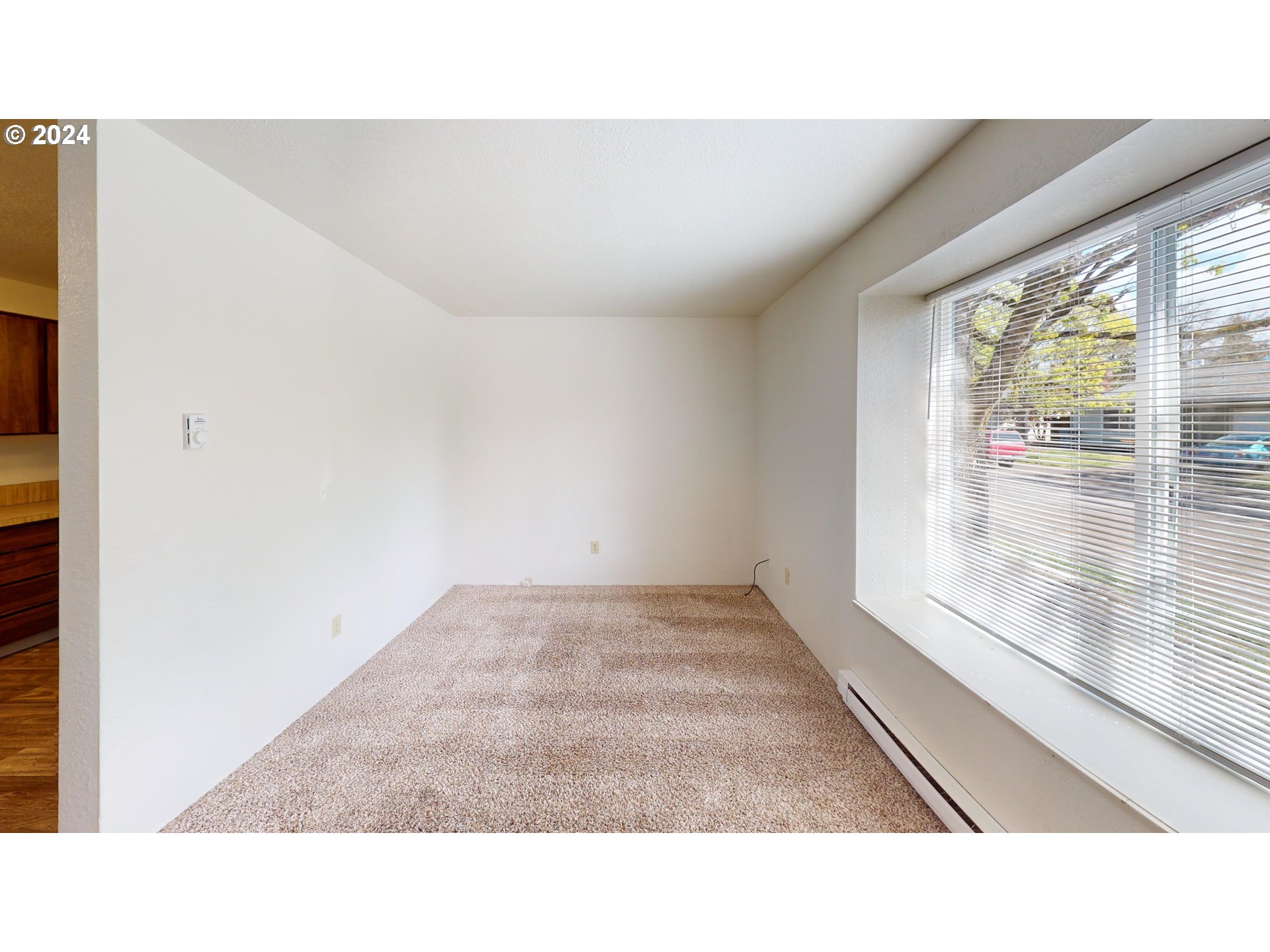 745 Manor Way Lebanon, OR 97355 - Photo 2 of 19 Gallery Image 2