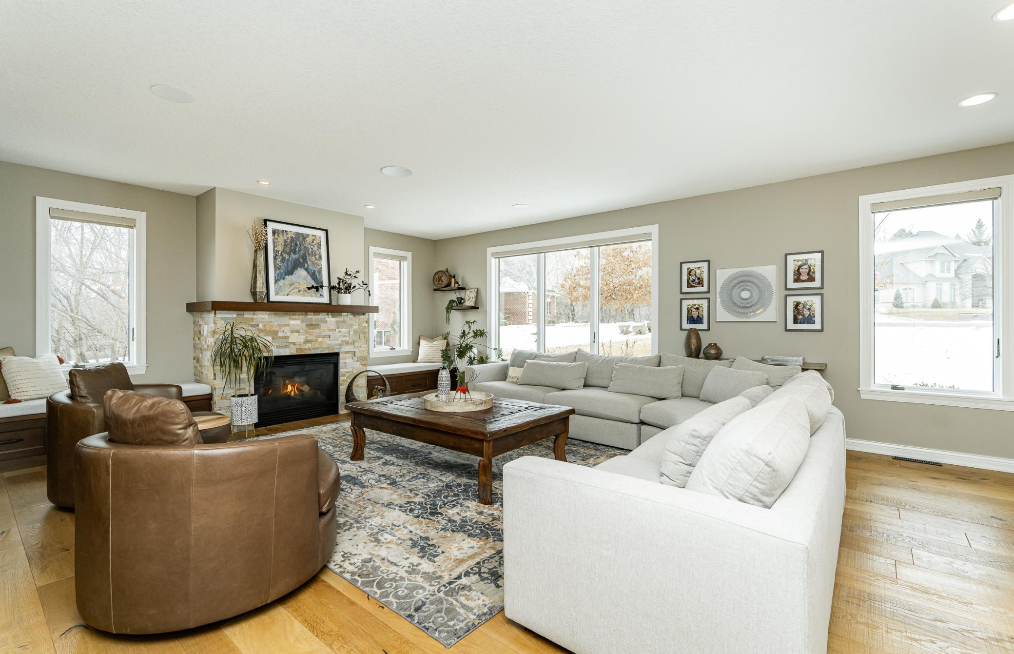 1105 Greystone Lane Southwest Rochester, MN 55902 - Photo 5 of 72