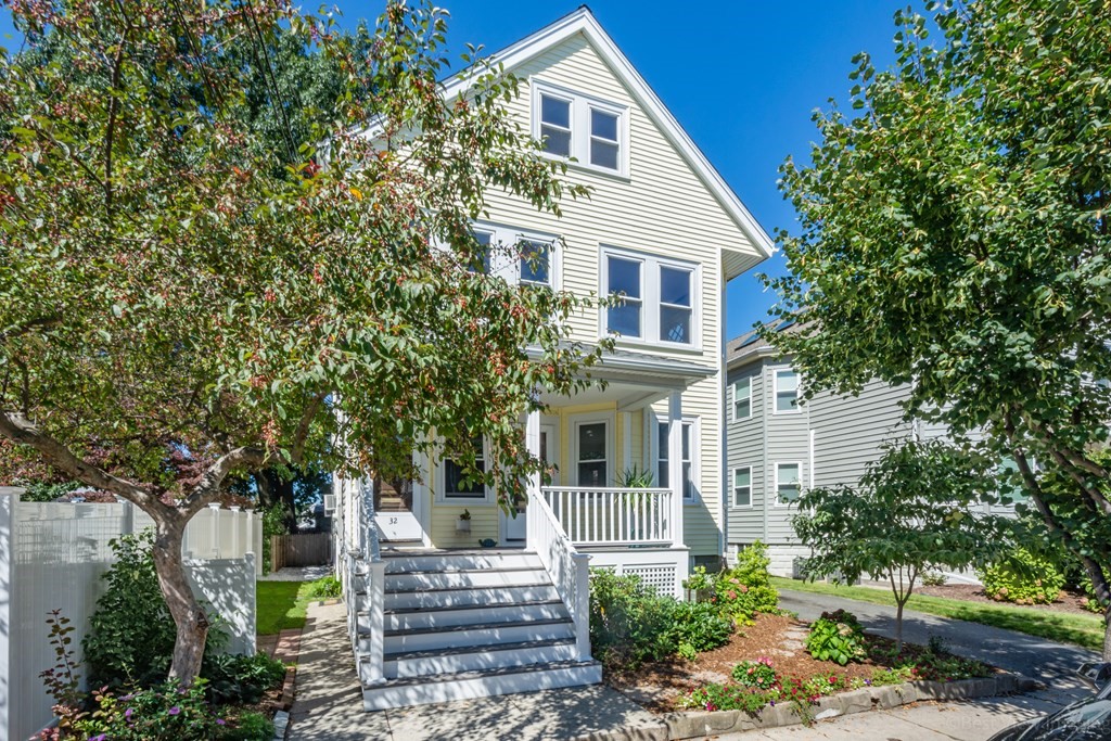 32 Kenmere Road, Unit 32 Medford, MA 02155 - Photo 1 of 38 Gallery Image 1