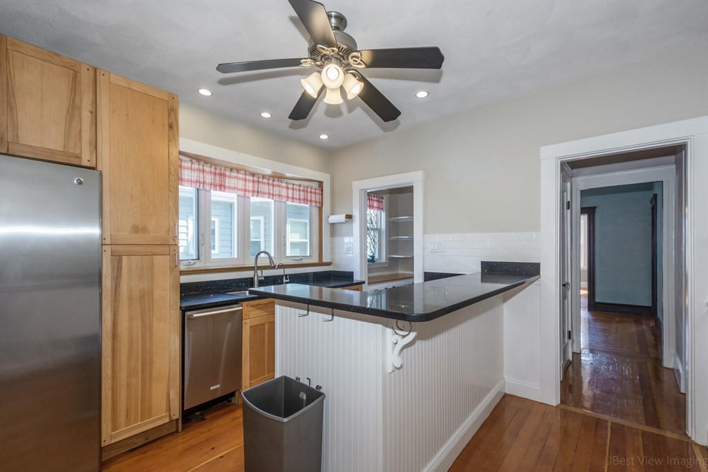 32 Kenmere Road, Unit 32 Medford, MA 02155 - Photo 16 of 38 Gallery Image 16