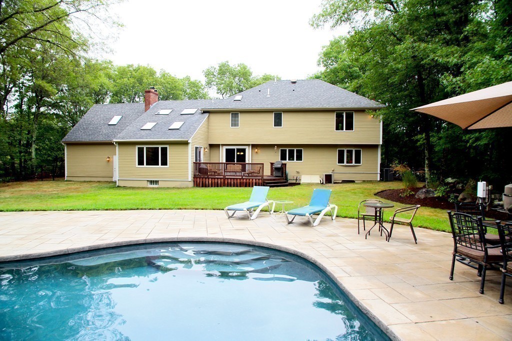 22 Juniper Road Sharon, MA 02067 - Photo 25 of 29