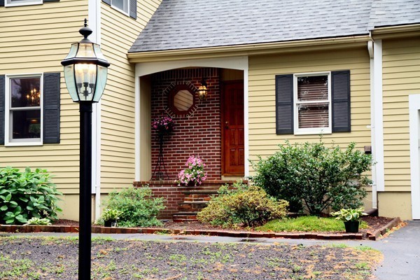 22 Juniper Road Sharon, MA 02067 - Photo 3 of 29