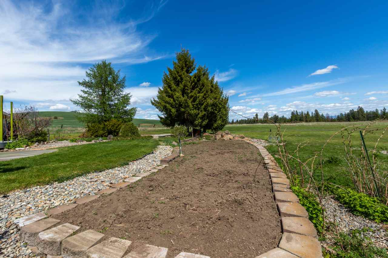 15616 Cheney Spokane Road Cheney, WA 99004 - Photo 5 of 20