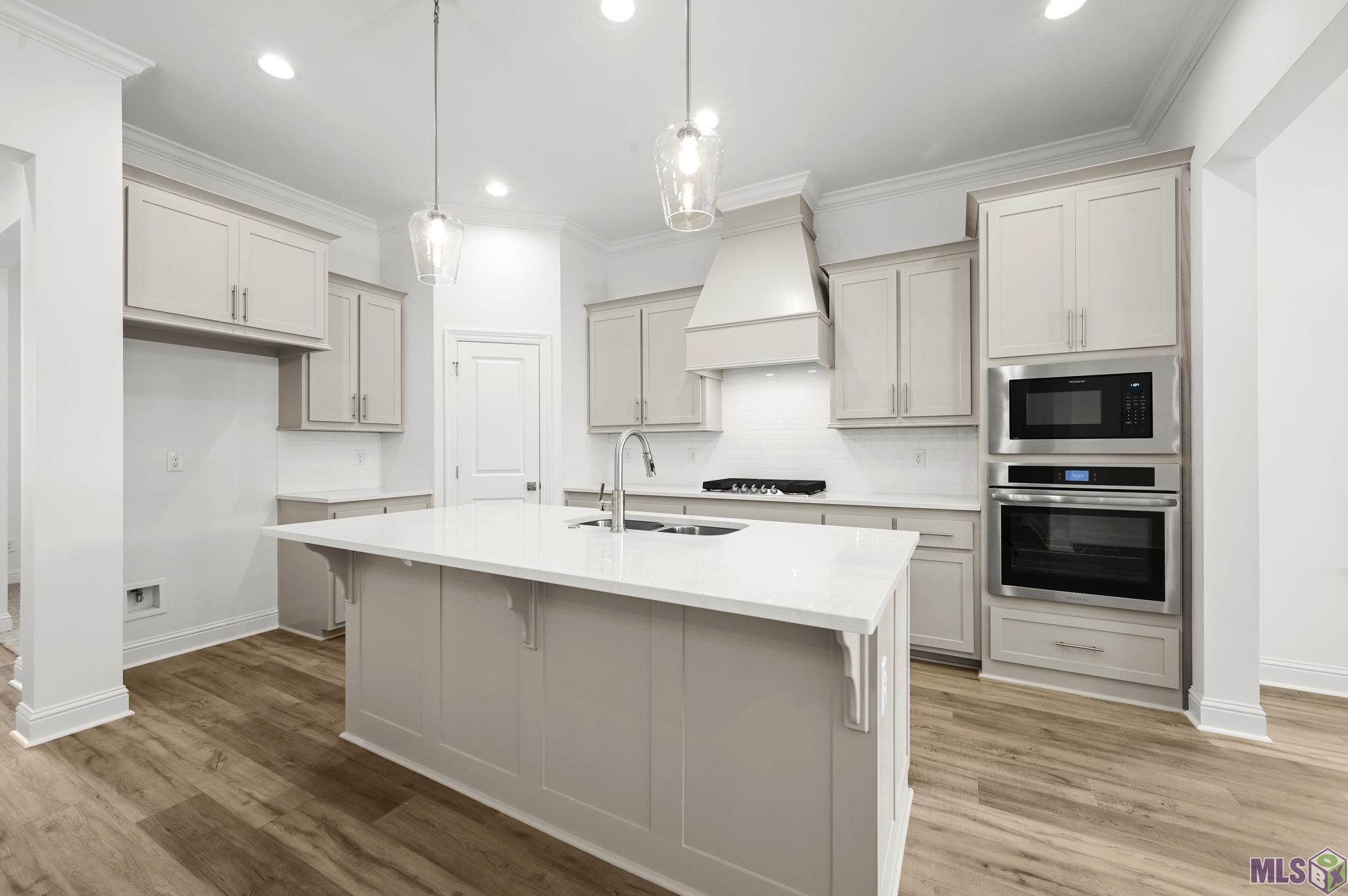 10474 Highpoint Drive Denham Springs, LA 70706 - Photo 6 of 24