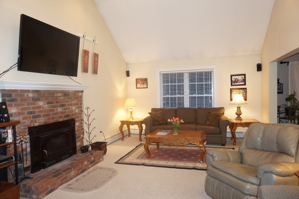 144 Willis Road Gardner, MA 01440 - Photo 14 of 27 Gallery Image 14