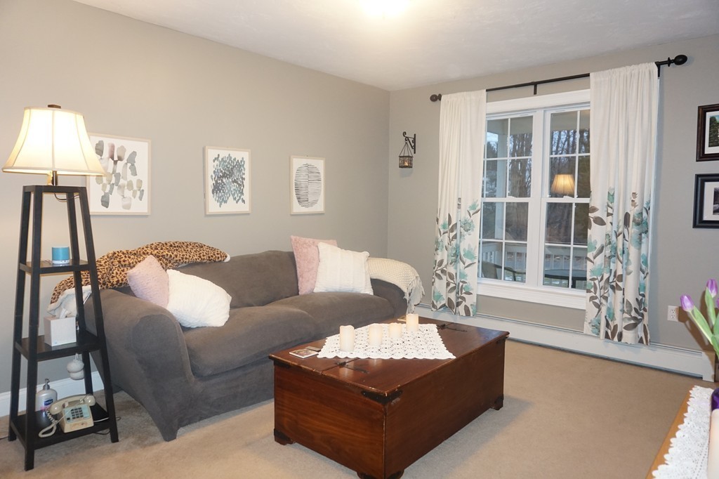 144 Willis Road Gardner, MA 01440 - Photo 7 of 27 Gallery Image 7