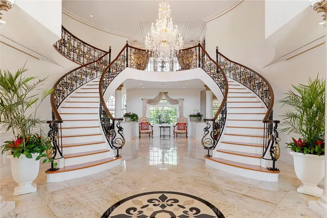 a view of entryway and hall