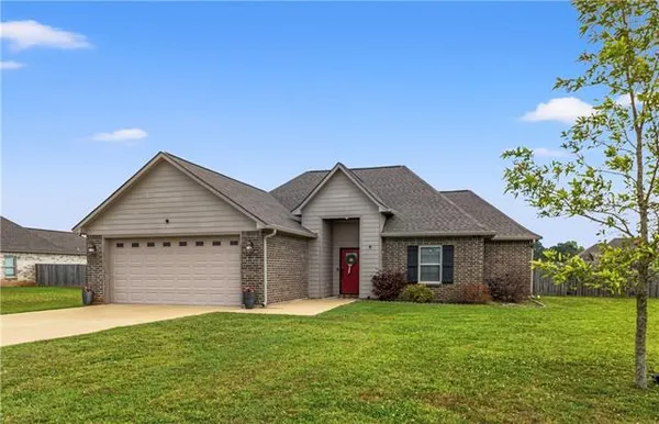 $279,000 | 310 Harvest Place, Natchitoches, LA 71457
