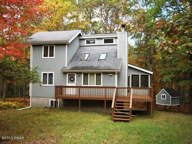 243 West Lakeview Road Lackawaxen, PA 18435 - Photo 2 of 21