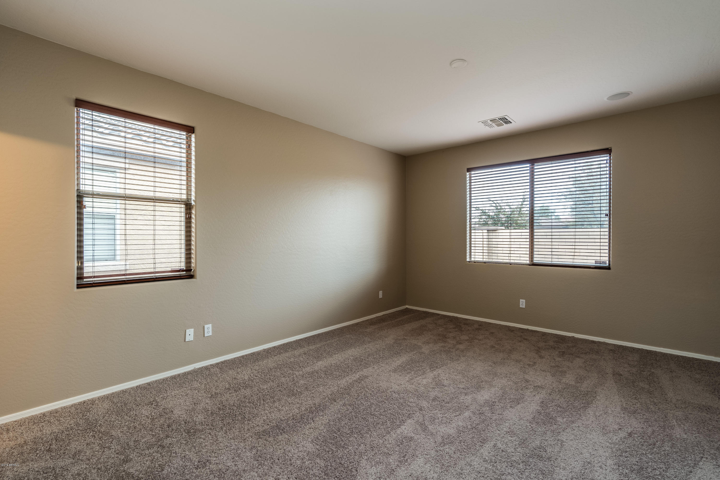 6854 West Darrel Road Laveen, AZ 85339 - Photo 9 of 17 Darrel-19