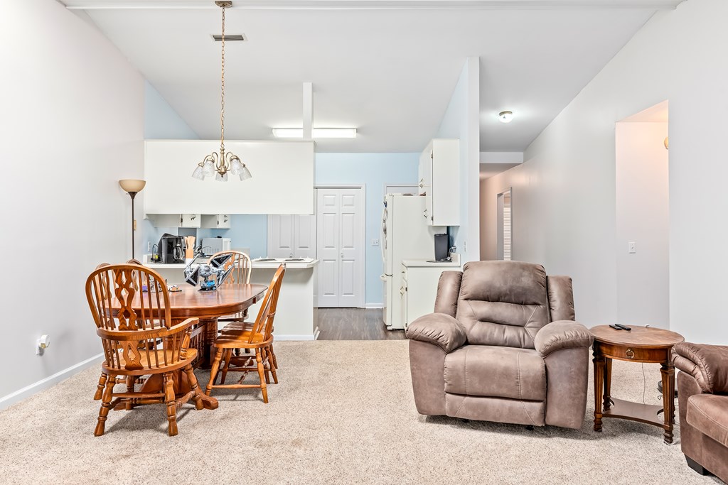 706 West Roxbury Road Dothan, AL 36305 - Photo 13 of 24