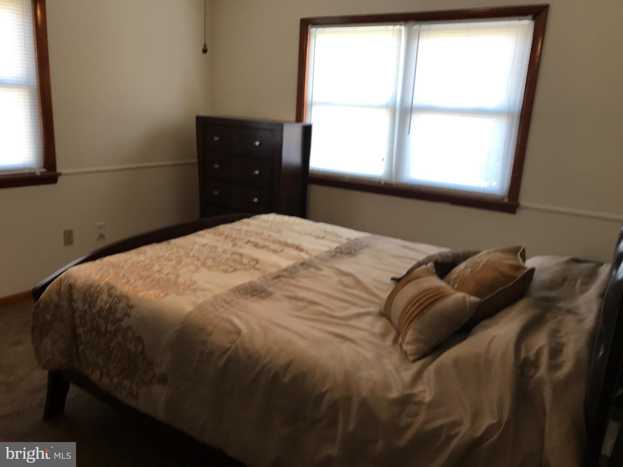 1662 Pleasant View Road Bethlehem, PA 18015 - Photo 5 of 14 Gallery Image 5