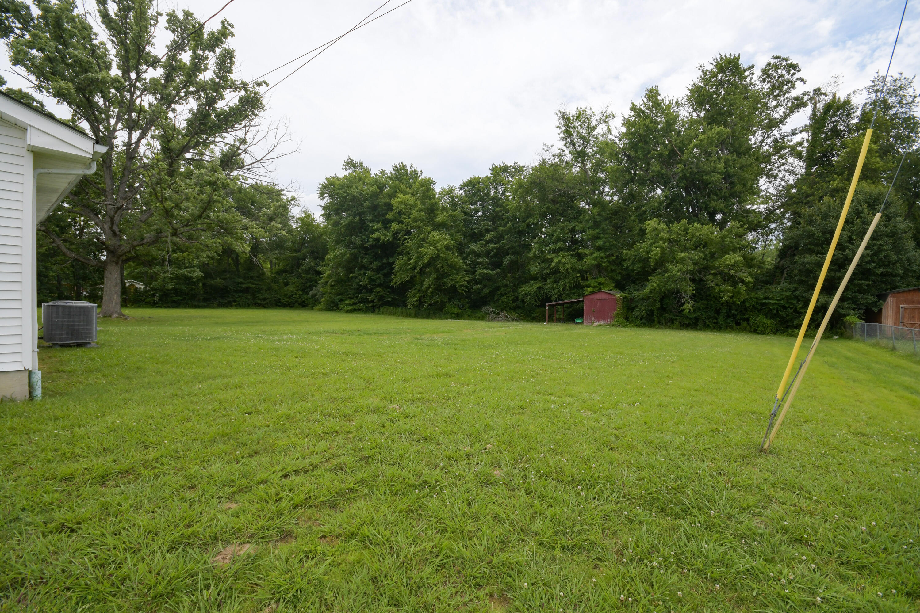 1735 Welch Road Jeffersonville, KY 40337 - Photo 25 of 32 Outside (5 of 12)