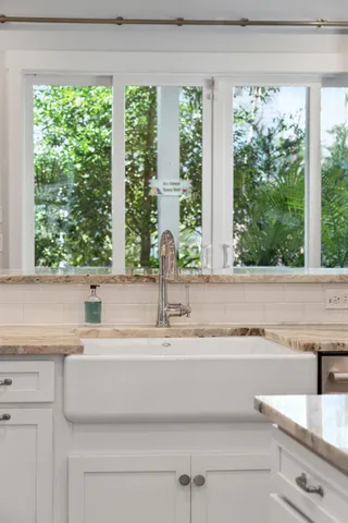 $950,000 | 137 Bratton Circle, Mount Pleasant, SC 29464