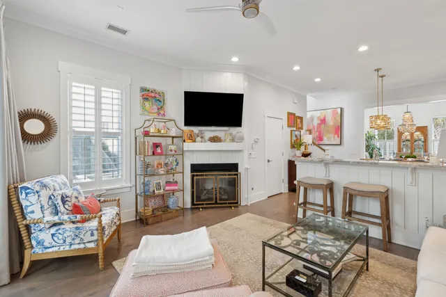 $950,000 | 137 Bratton Circle, Mount Pleasant, SC 29464