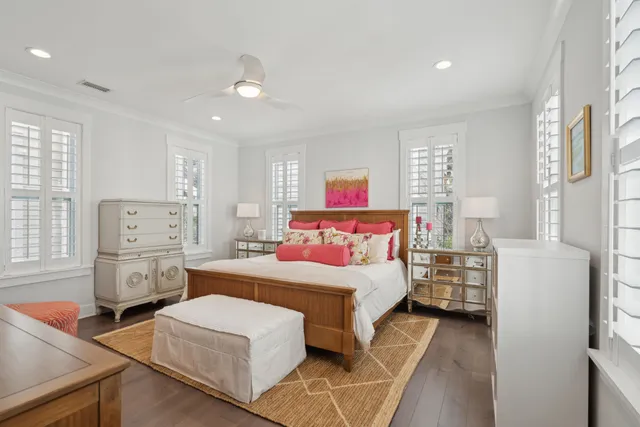 $950,000 | 137 Bratton Circle, Mount Pleasant, SC 29464