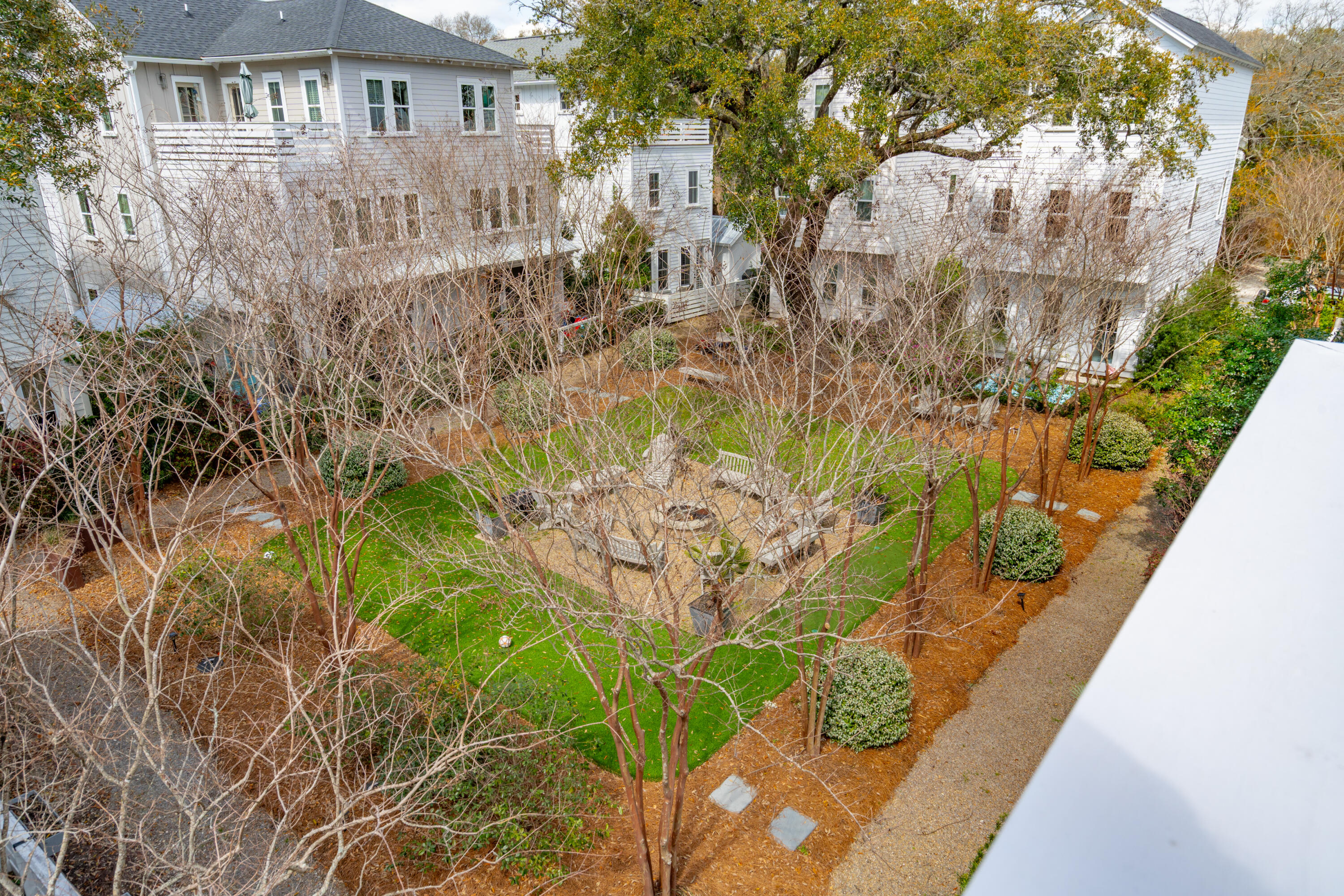 137 Bratton Circle Mount Pleasant, SC 29464 - Photo 45 of 53 137BrattonCir-KeenEyeMarketing-040