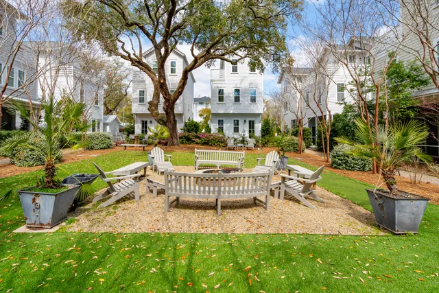 $950,000 | 137 Bratton Circle, Mount Pleasant, SC 29464