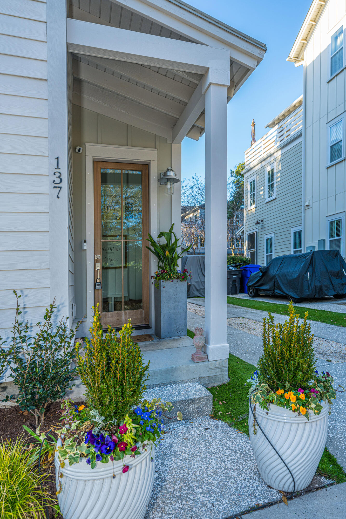 137 Bratton Circle Mount Pleasant, SC 29464 - Photo 6 of 53 137BrattonCir009