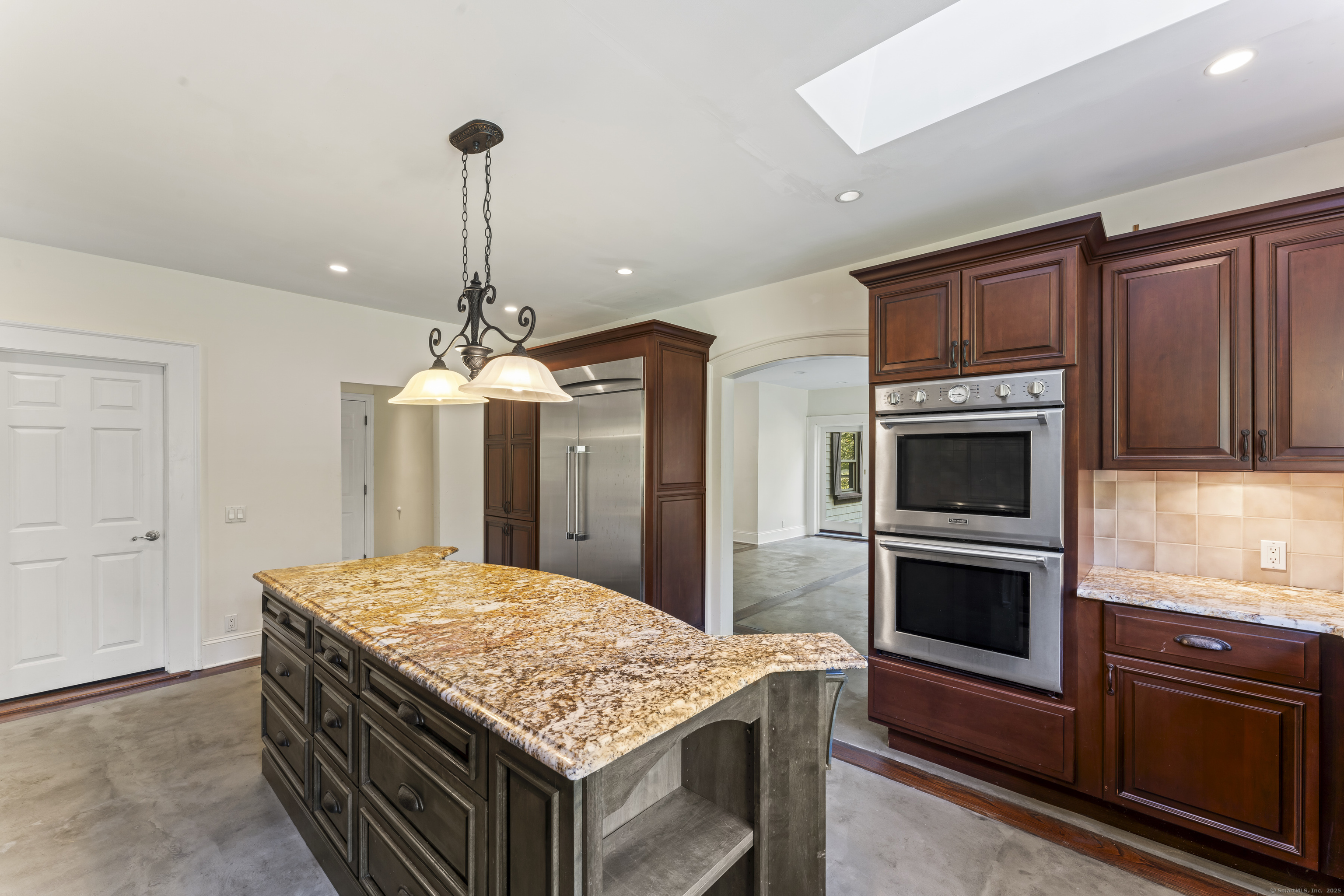 15 Mountain View Drive Weston, CT 06883 - Photo 20 of 39 Gallery Image 20