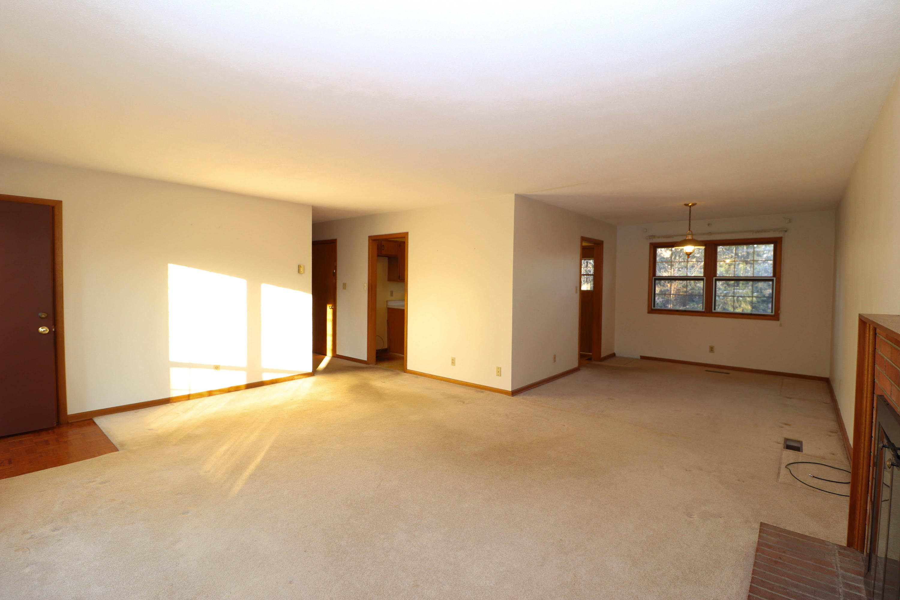 4501 Robindale Road Knoxville, TN 37921 - Photo 6 of 21 open to dining
