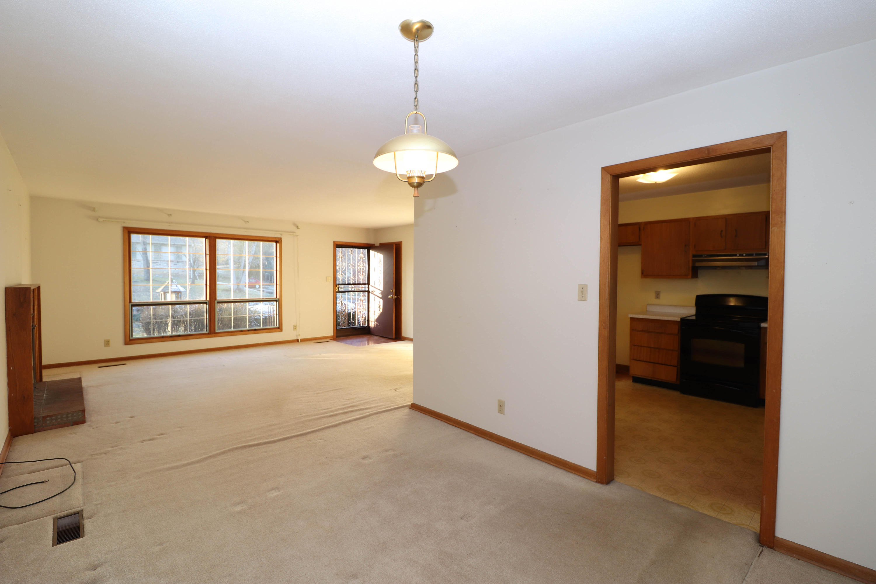 4501 Robindale Road Knoxville, TN 37921 - Photo 7 of 21 dining next to kitchen