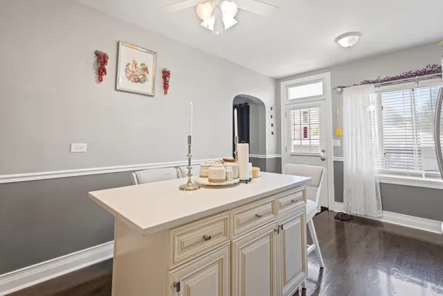 $429,900 | 6921 26th Street, Berwyn, IL 60402