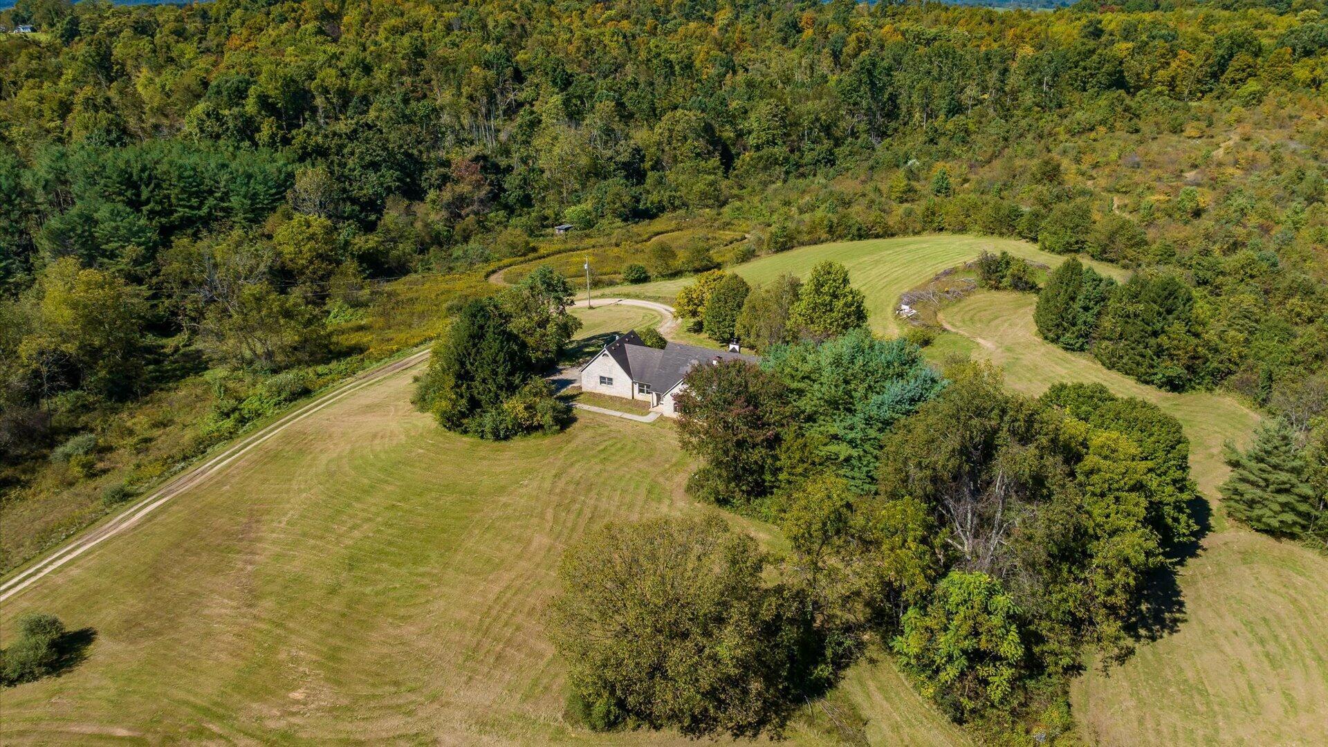 10501 Palmer Road Hopewell, OH 43746 - Photo 46 of 61 47-z 10501 Palmer087