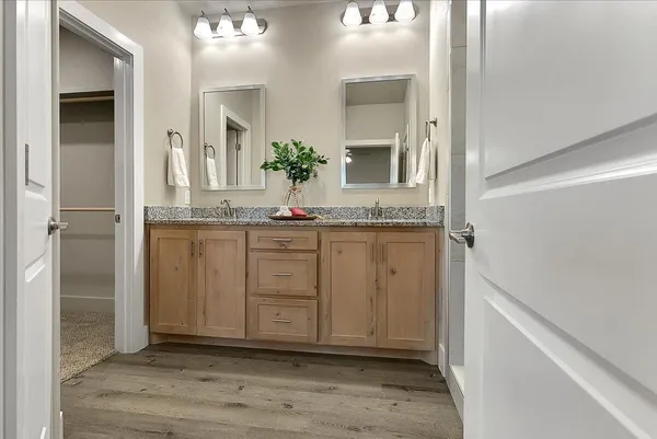 $2,300 | 136 Calvin Drive, Wolfforth, TX 79382