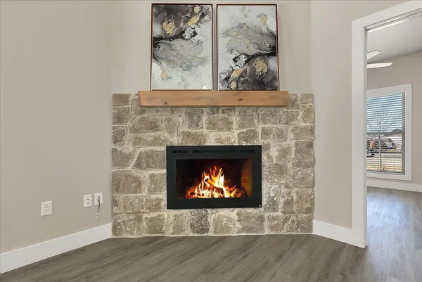 $2,300 | 136 Calvin Drive, Wolfforth, TX 79382