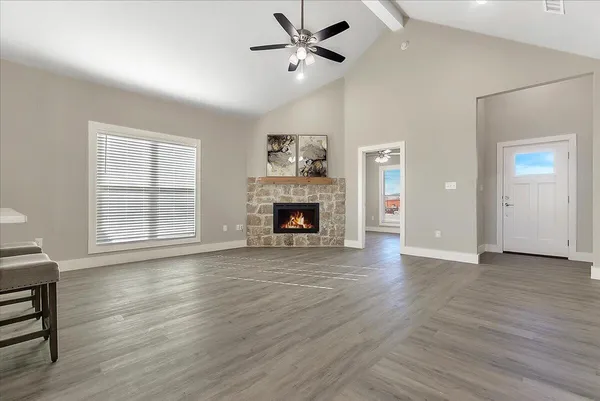 $2,300 | 136 Calvin Drive, Wolfforth, TX 79382