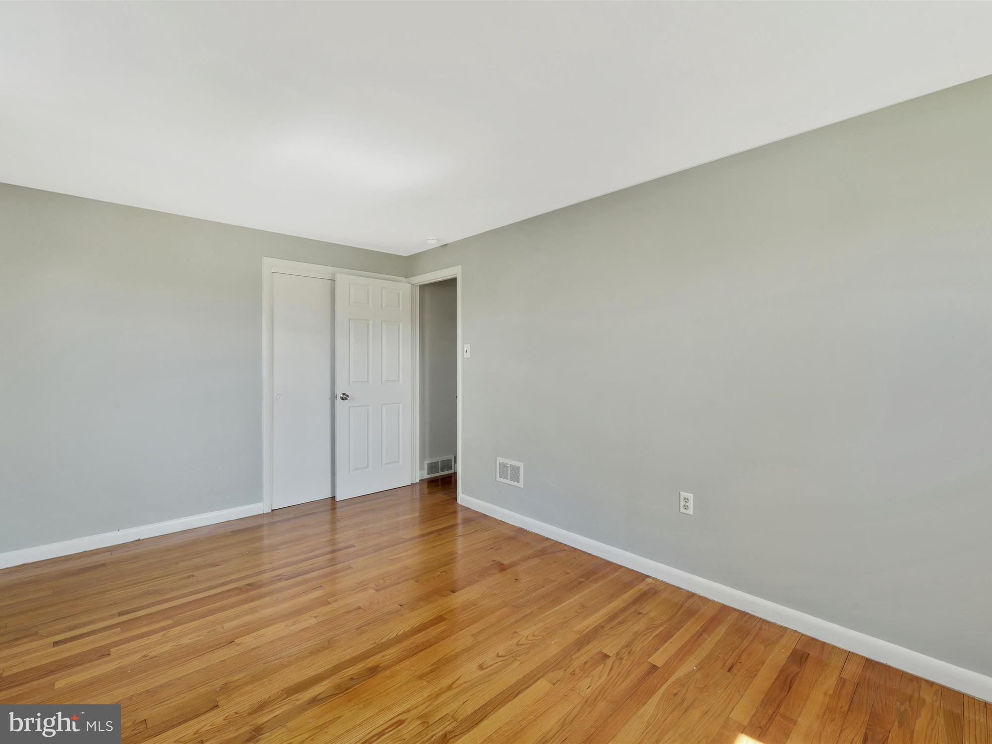 1783 Hemlock Road Lancaster, PA 17603 - Photo 16 of 26 V2