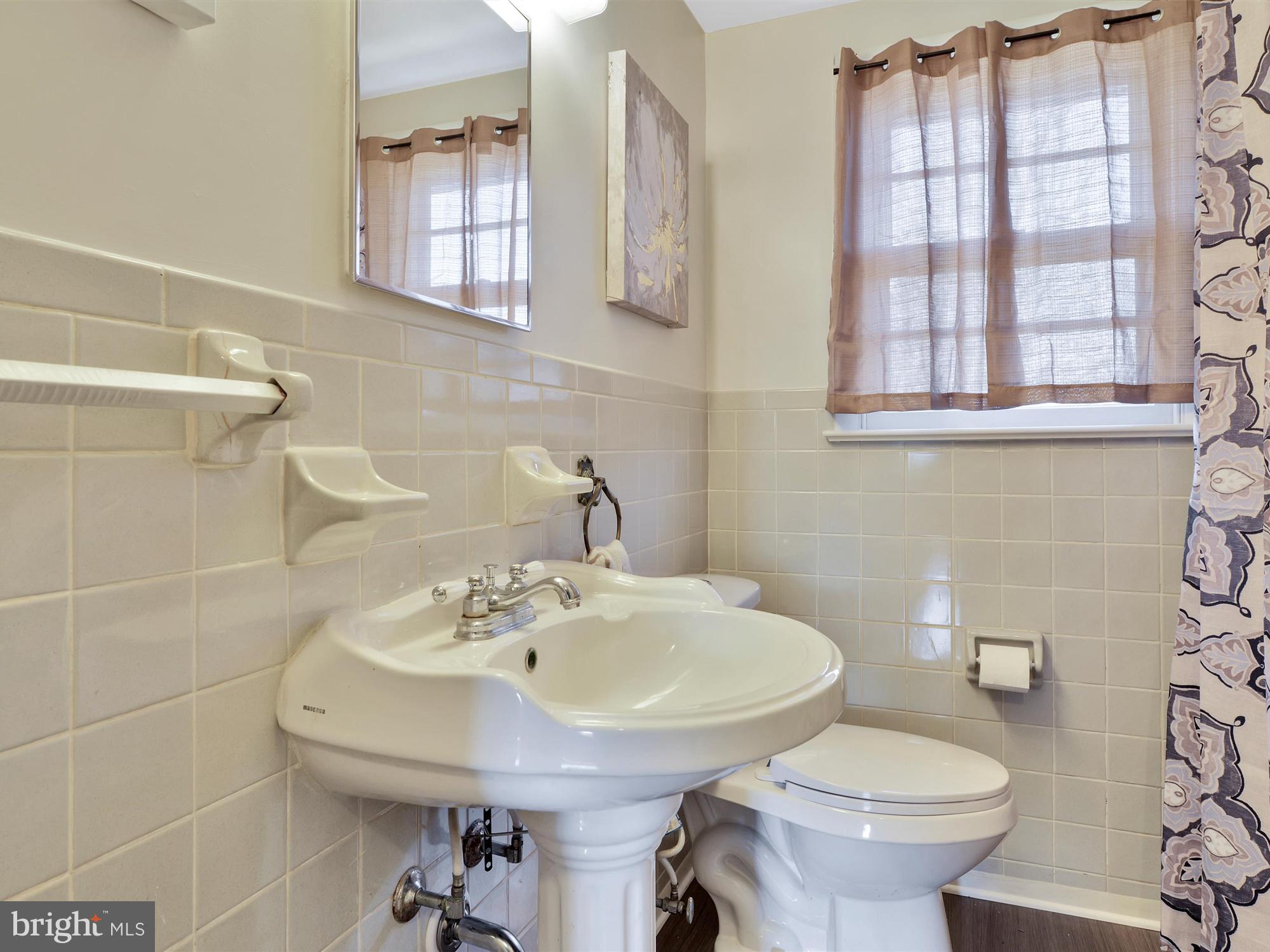 1783 Hemlock Road Lancaster, PA 17603 - Photo 18 of 26 Full Bath