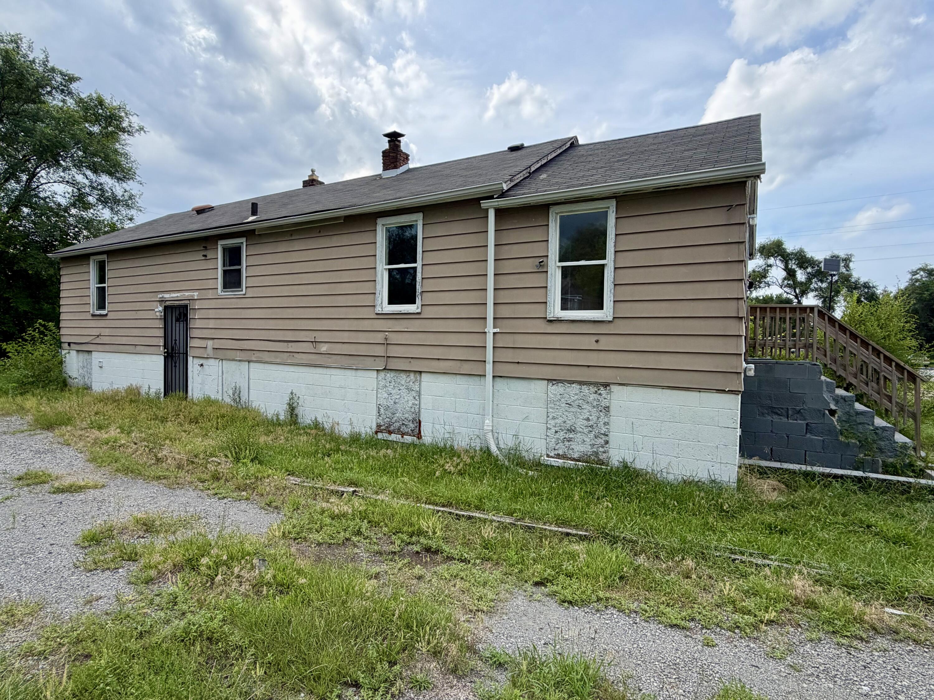 1916 Hayes Street Gary, IN 46404 - Photo 2 of 20 3000x2250