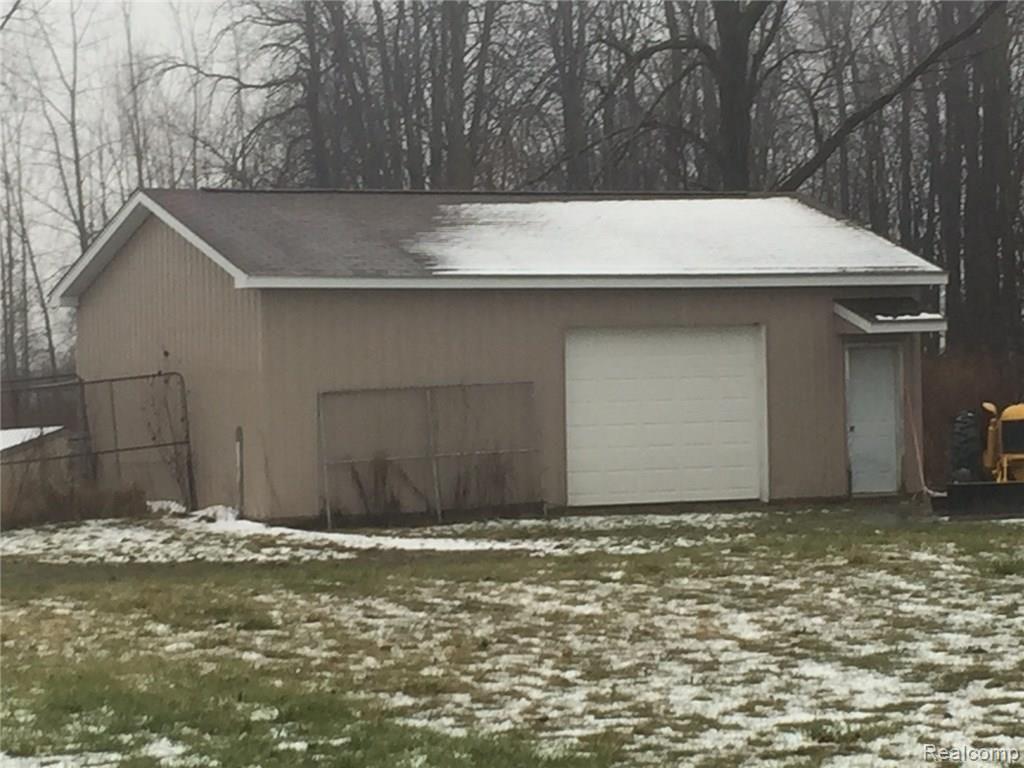 5237 Isles Road Brown City, MI 48416 - Photo 2 of 13 IMG_0851 - Copy.JPG