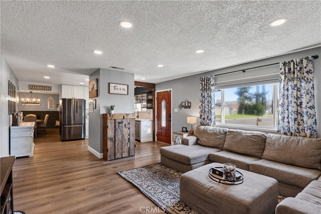 3251 Cheyenne Drive Merced, CA 95348 - Photo 6 of 47