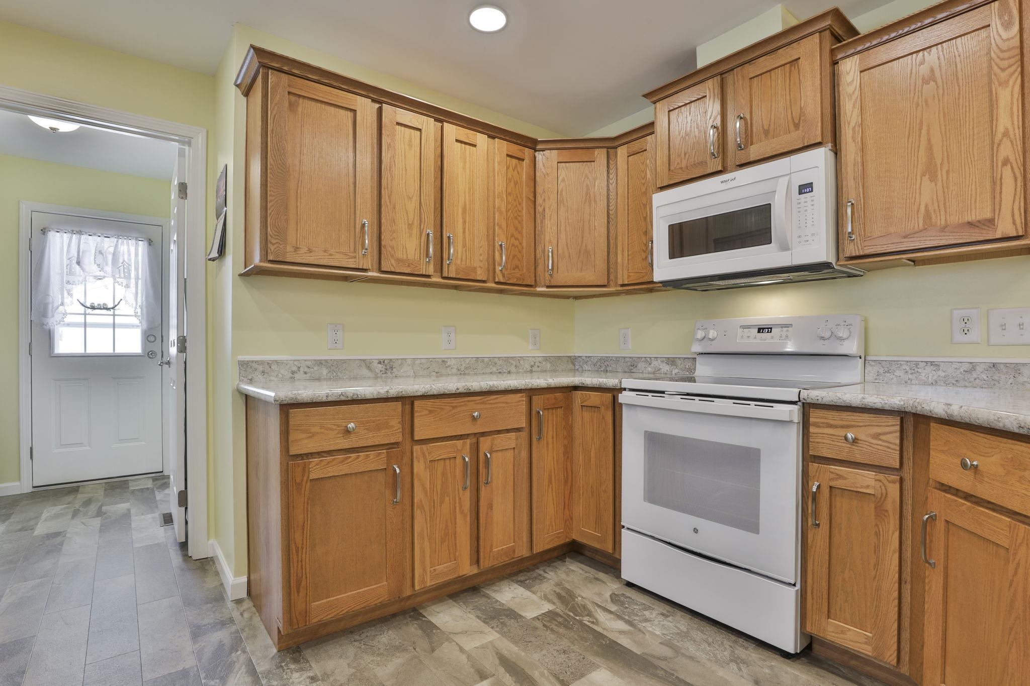 21 Fairfield Drive Concord, NH 03301 - Photo 17 of 30