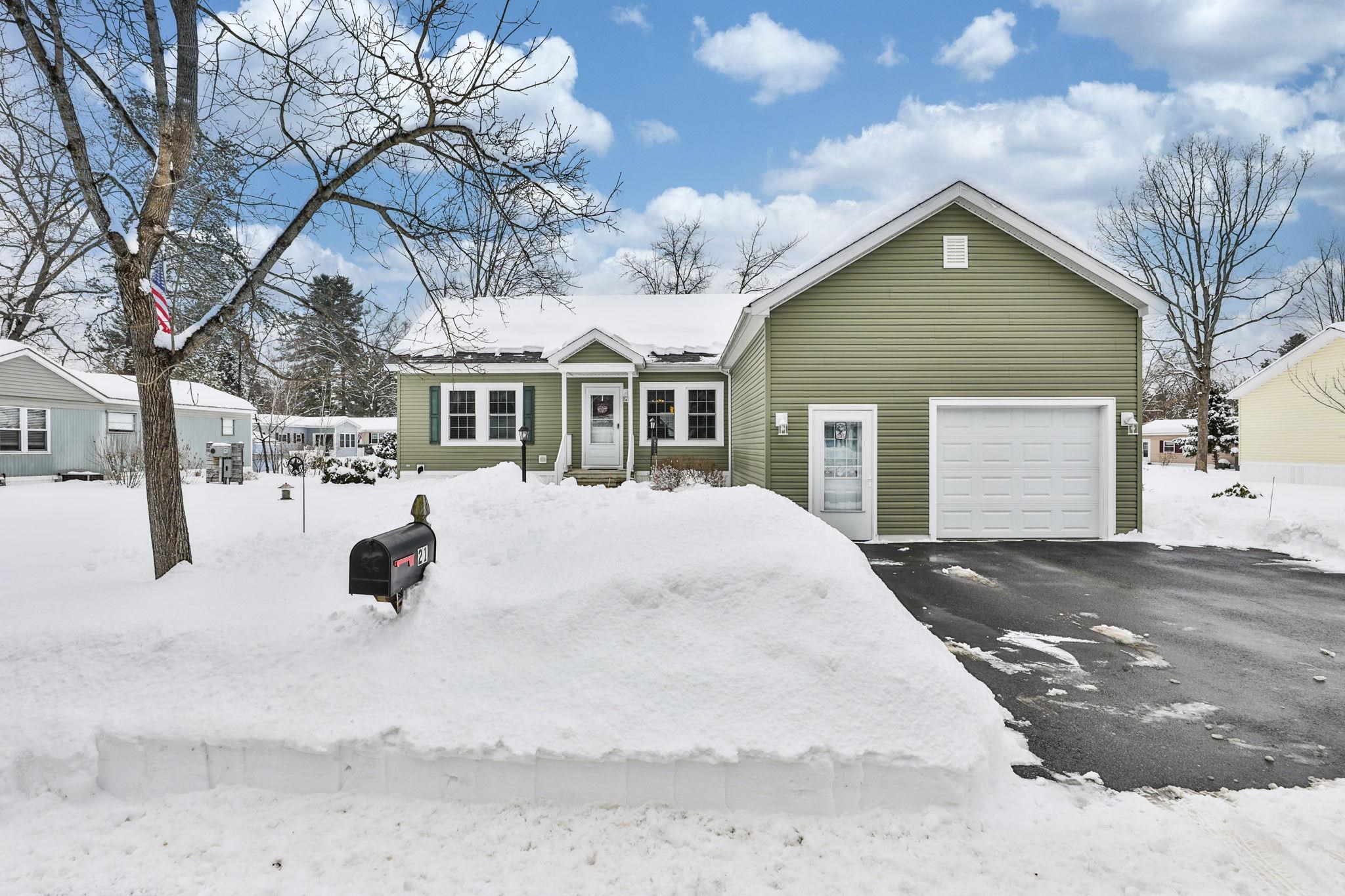 21 Fairfield Drive Concord, NH 03301 - Photo 2 of 30