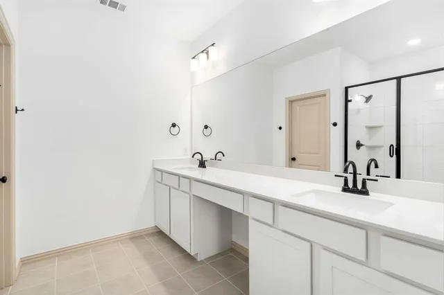 $2,580 | 508 Parkside Drive, Argyle, TX 76226