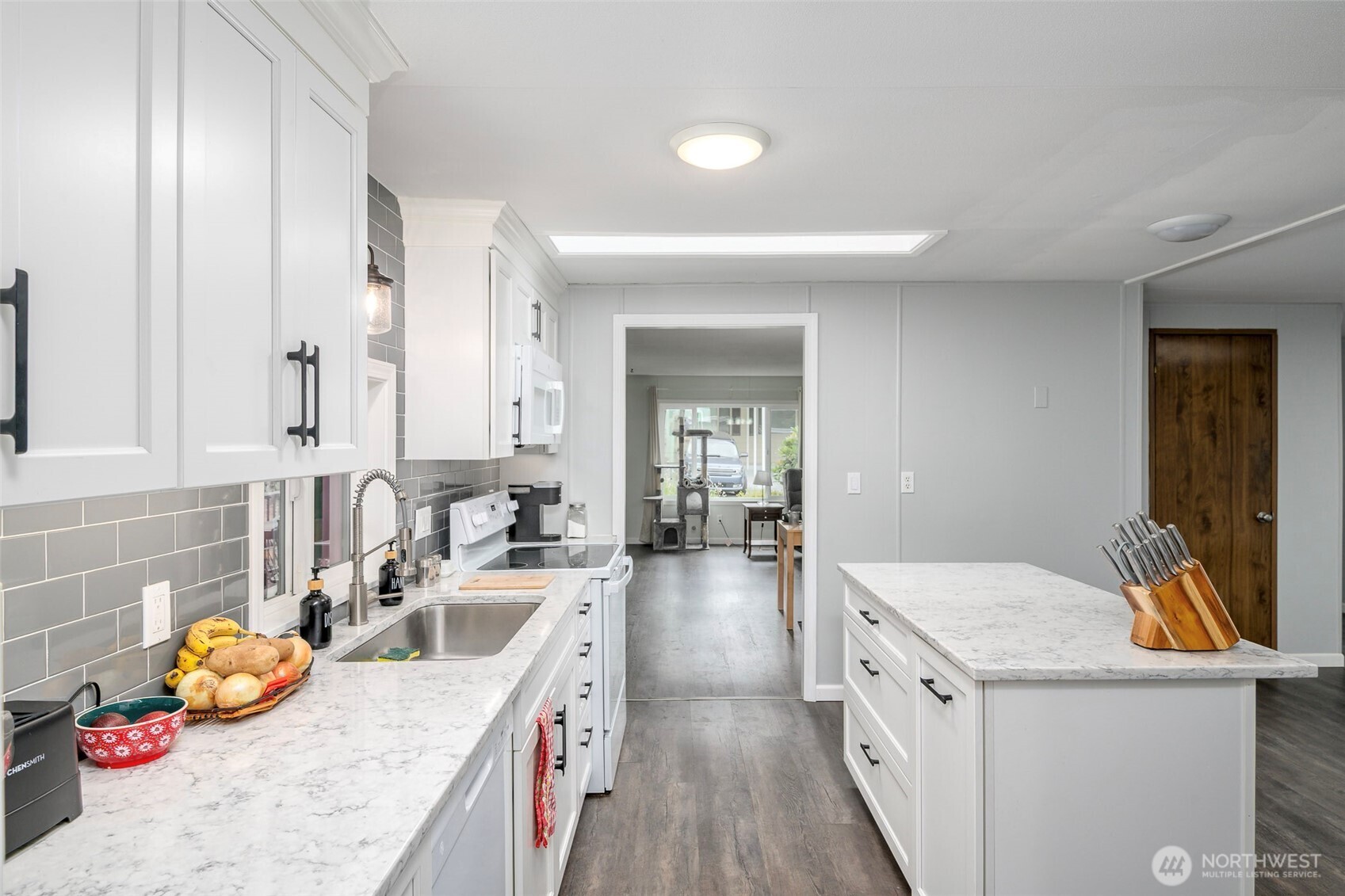 201 Union Avenue Southeast, Unit 44 Renton, WA 98059 - Photo 6 of 23