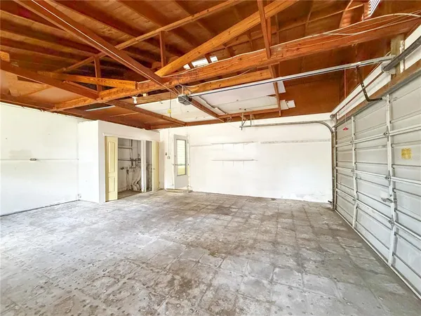 a view of a room with an empty space
