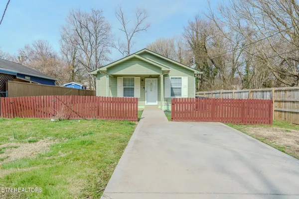 $214,999 | 2605 Louise Avenue, Knoxville, TN 37914