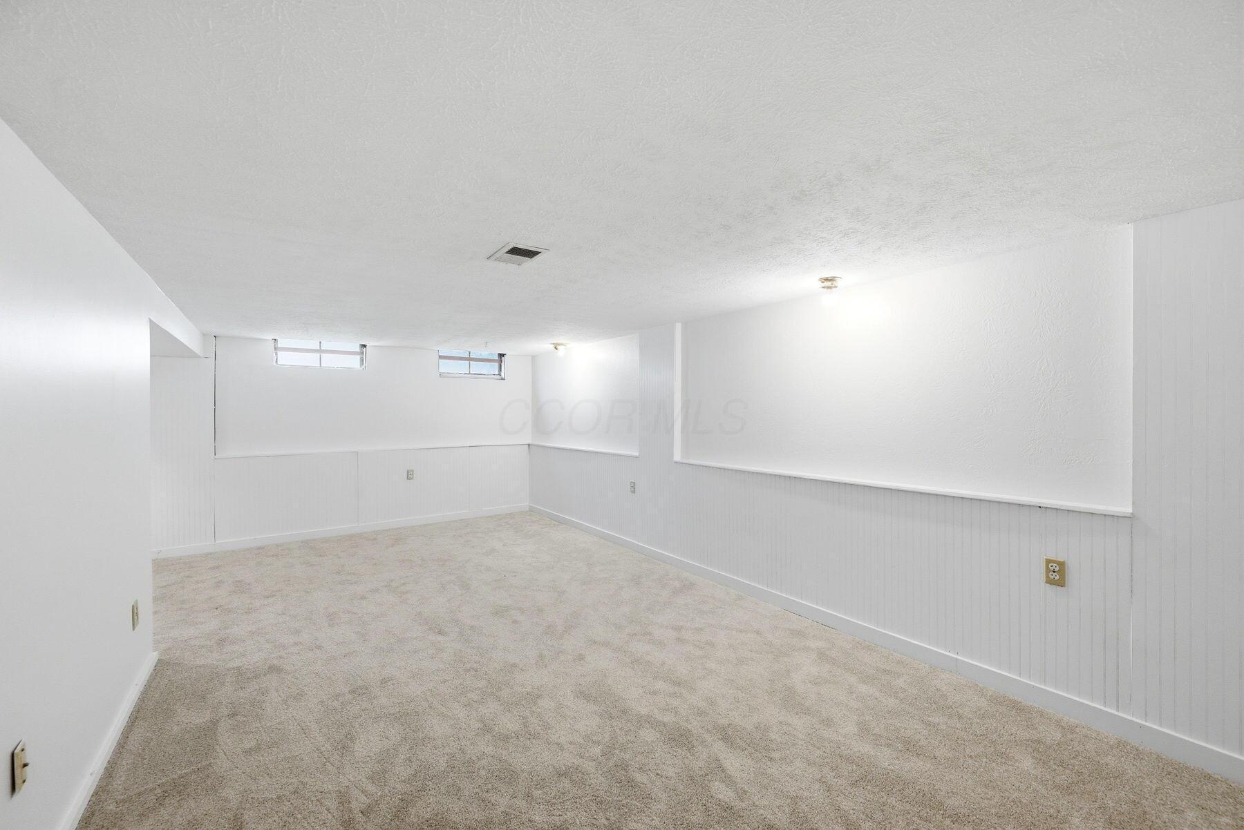 180 Landover Road Columbus, OH 43230 - Photo 56 of 60 finished basement