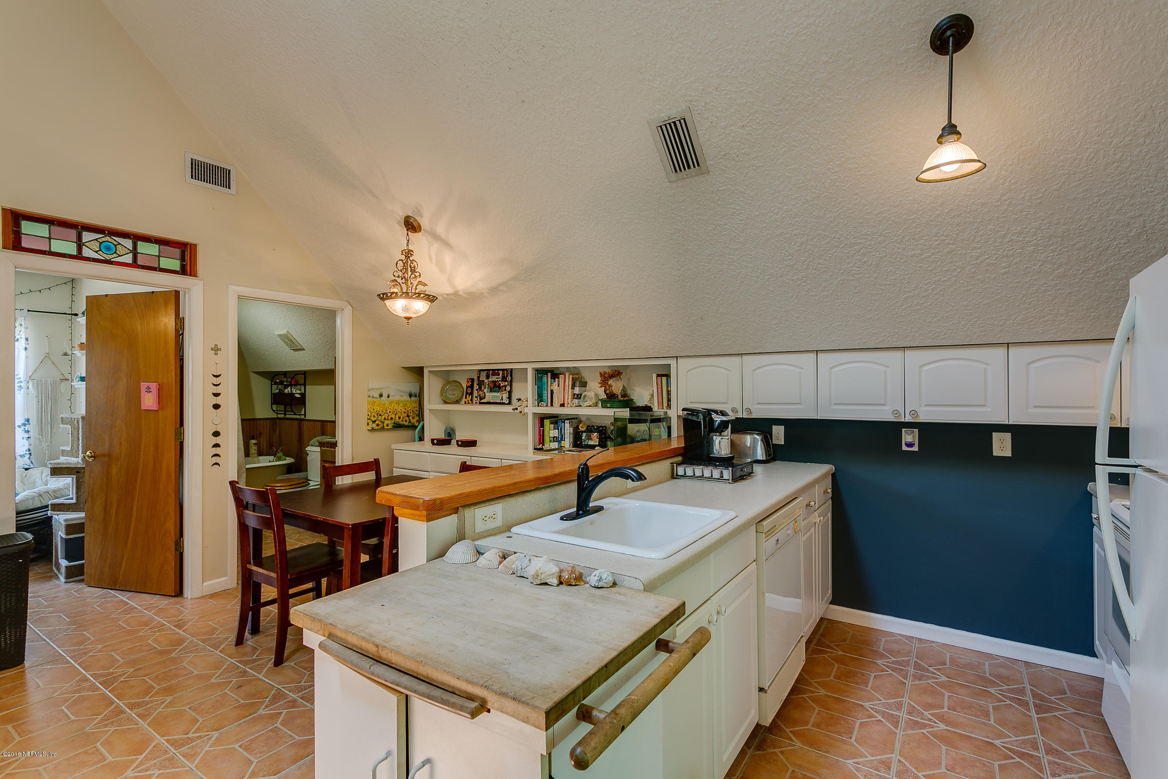 25 Riberia Street St. Augustine, FL 32084 - Photo 37 of 43 Guest_Suite_Kitchen_-_Dining_Room