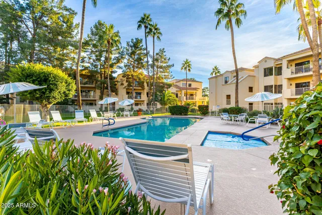 $2,200 | 19420 North Westbrook Parkway, Unit 526, Peoria, AZ 85382